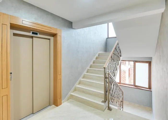 Viktor - Prestige Forest زلاتيبور